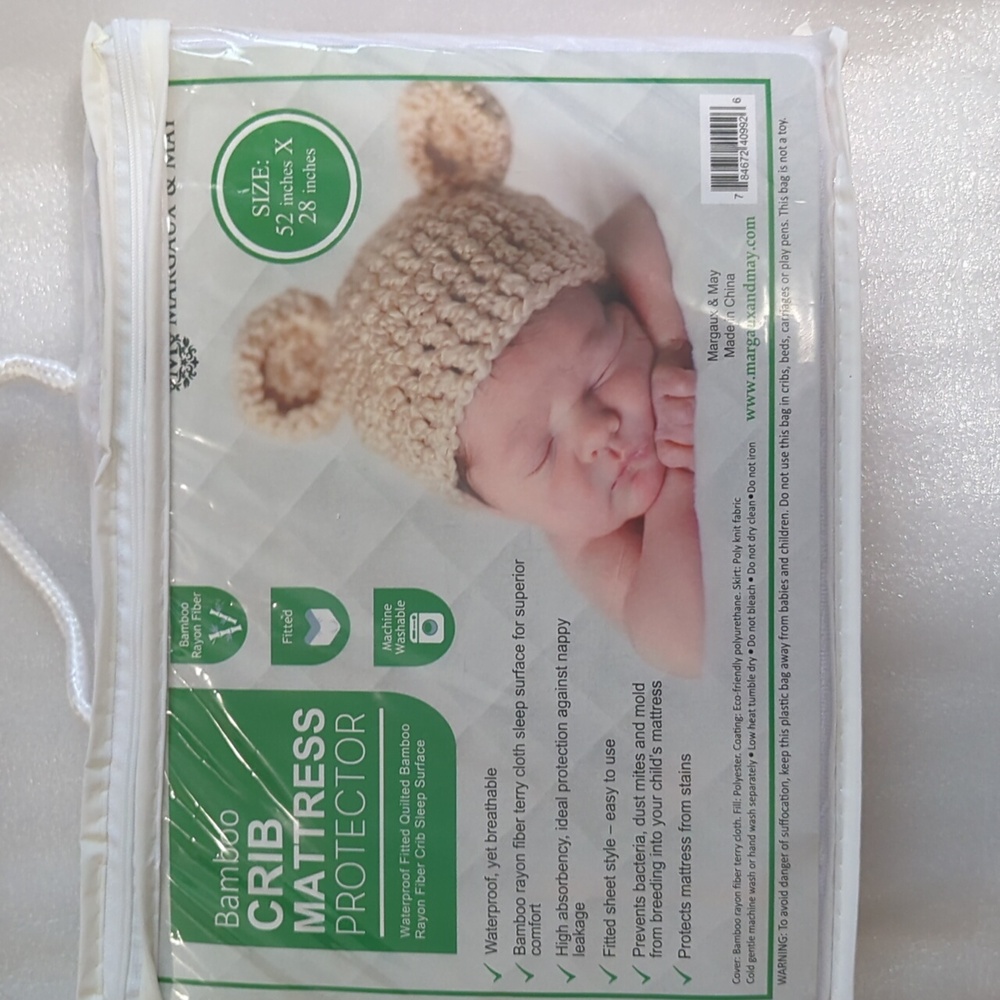 Margaux & May Premium Ultra Soft Bamboo Waterproof Crib Mattress Protector